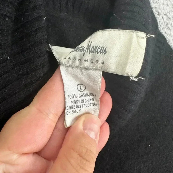 Neiman Marcus cashmere sweater womens large‎ black turtleneck minimalist basic - Picture 5 of 6